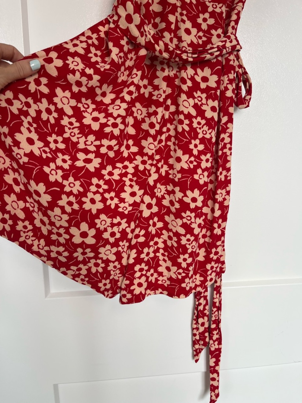 Madewell Floral Wrap Romper Red Cream Daisy Print Womens 6 Cottagecore - Picture 8 of 10